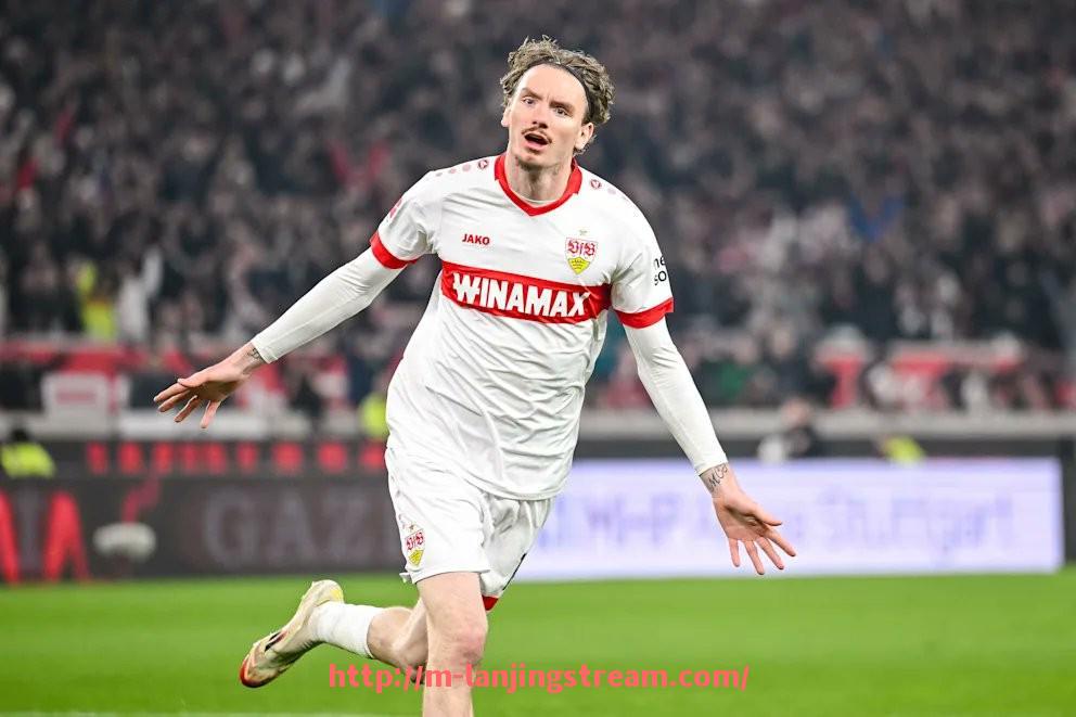 蓝鲸体育直播-CBA与足球比赛赛程表格：篮球与足球的时间对比