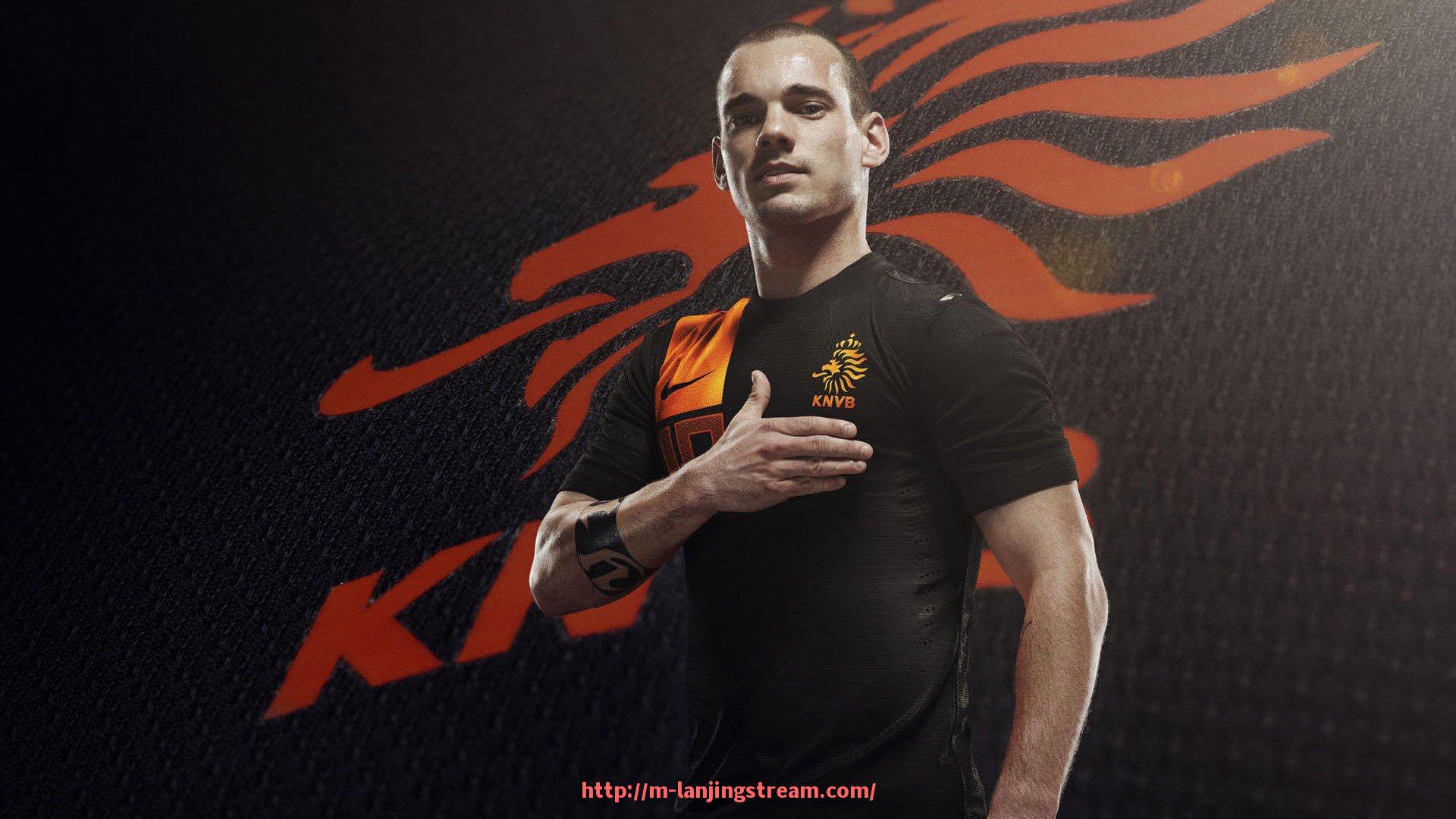 蓝鲸体育直播-克洛泽与哪支德甲球队关系紧密,他对球队贡献了什么(克洛泽地位)