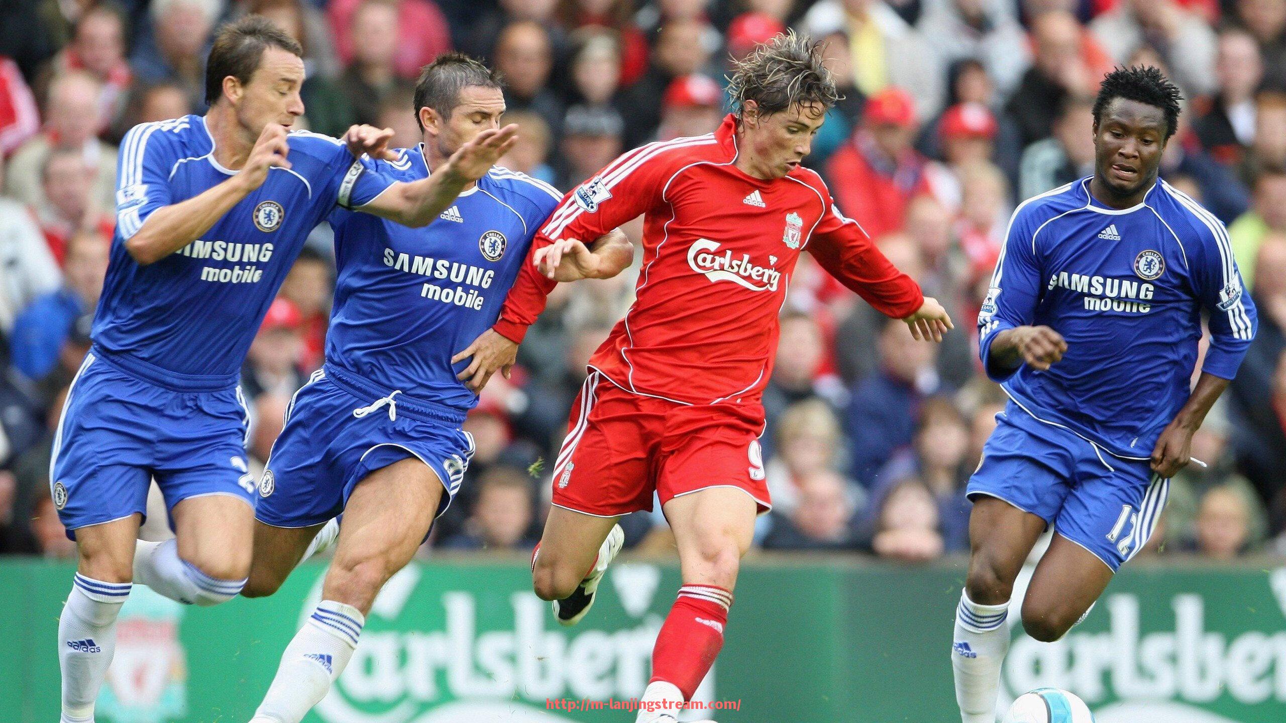 蓝鲸体育直播-世俱杯球队防守配合能力提升方案：盯人与区域协防融合实践